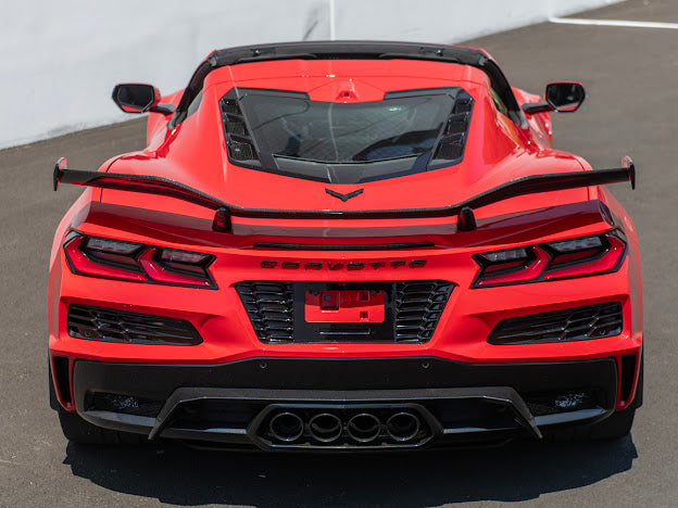 CORVETTE C8 Z06 & E-RAY | LICENSE PLATE BACKING